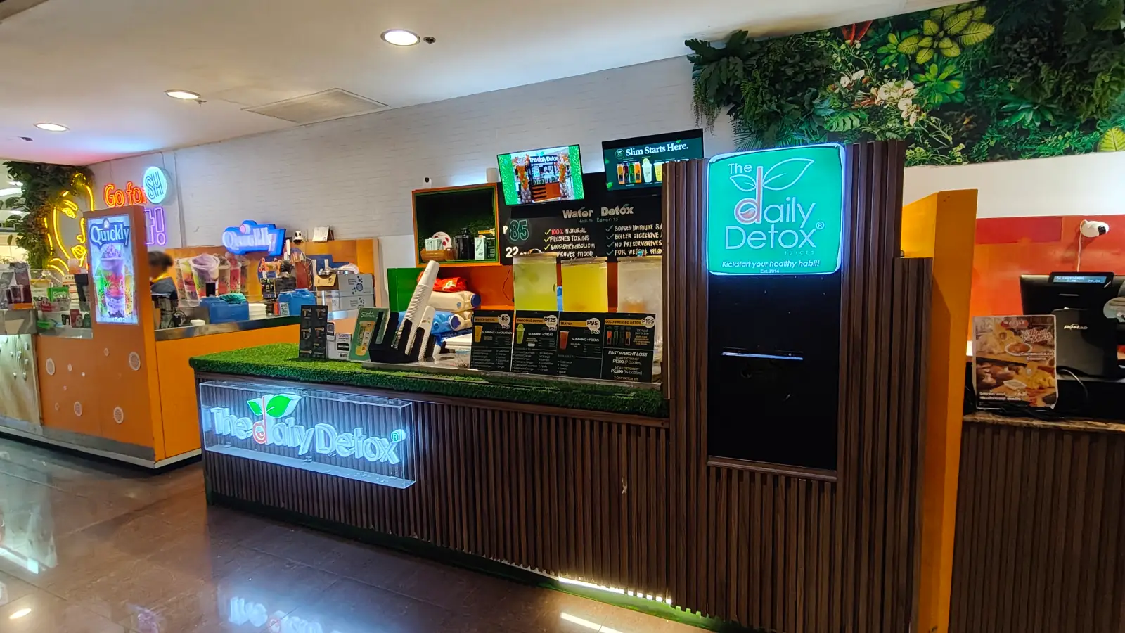 THE DAILY DETOX in SM City Fairview